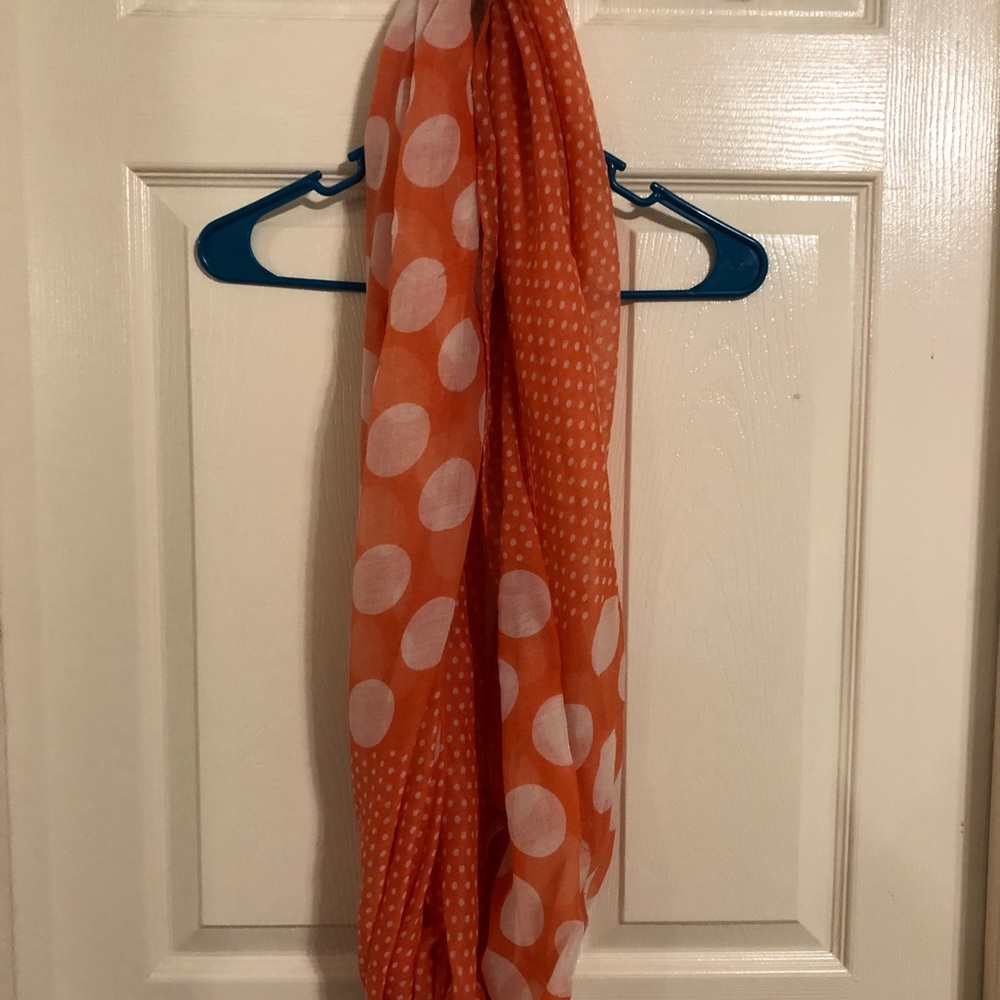 Scarf - Picture 2 of 3
